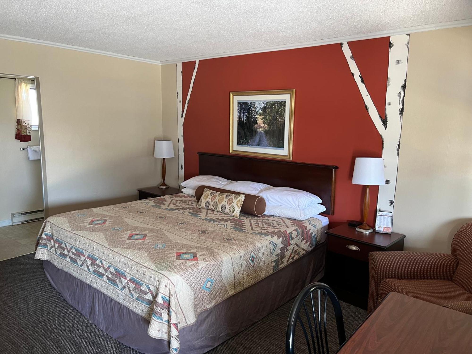 Cedar Hill Lodge Saint Ignace Buitenkant foto